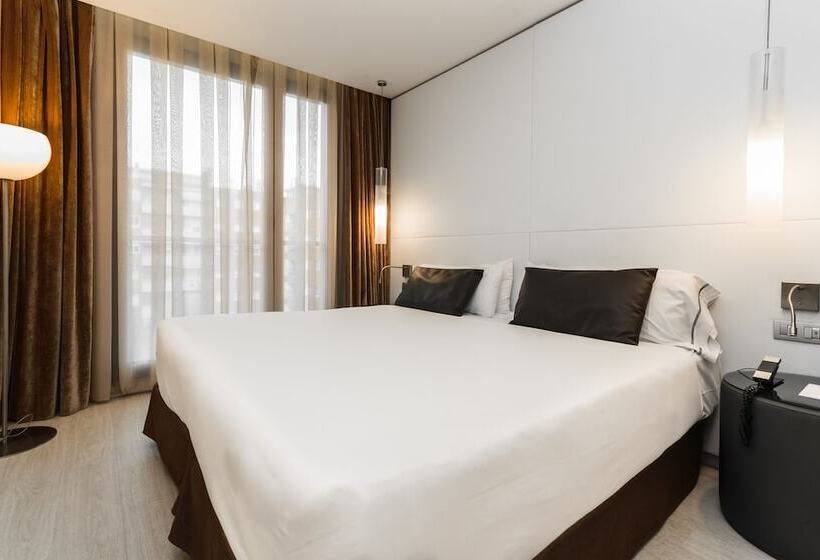 اتاق استاندارد, Grums Hotel & Spa