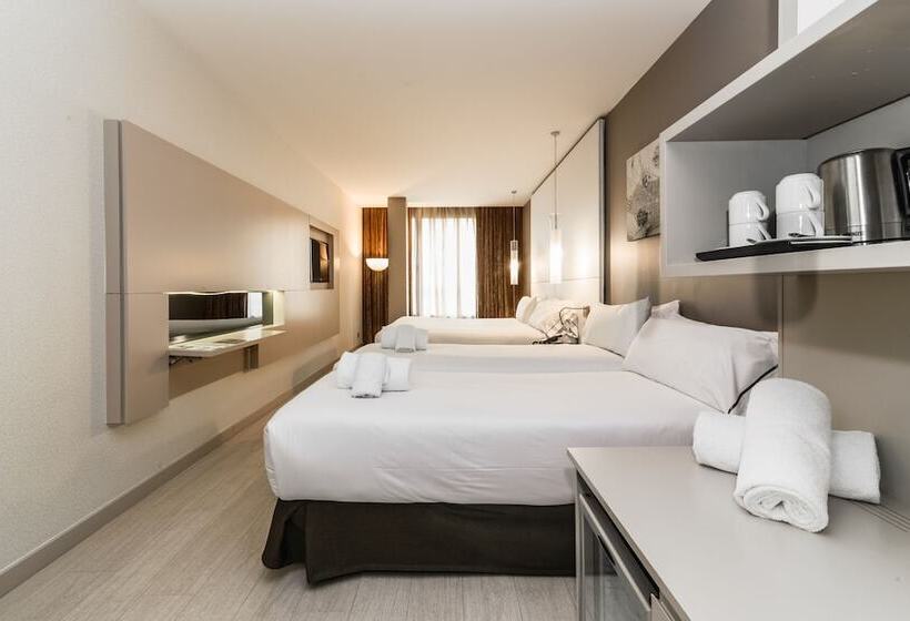 اتاق استاندارد چهار تخته, Grums Hotel & Spa