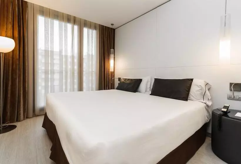 اتاق سوپریور, Grums Hotel & Spa