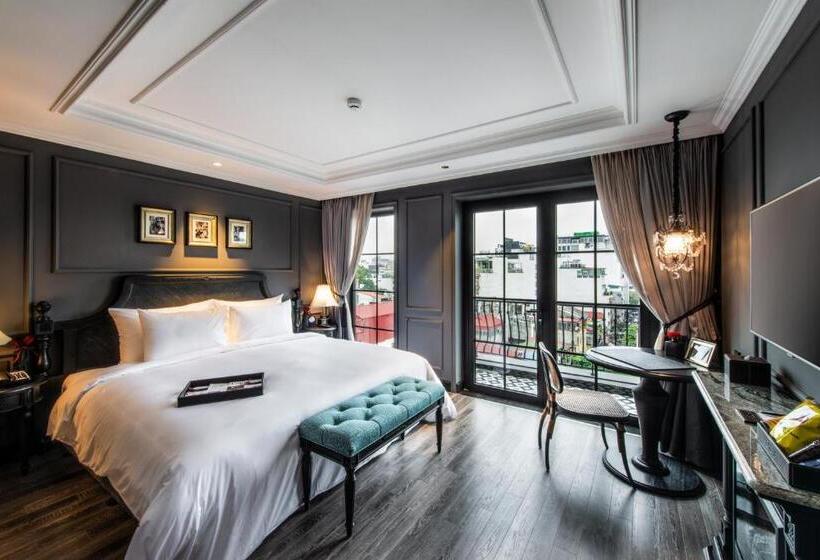 سوییت جونیور, La Siesta Premium Hang Be