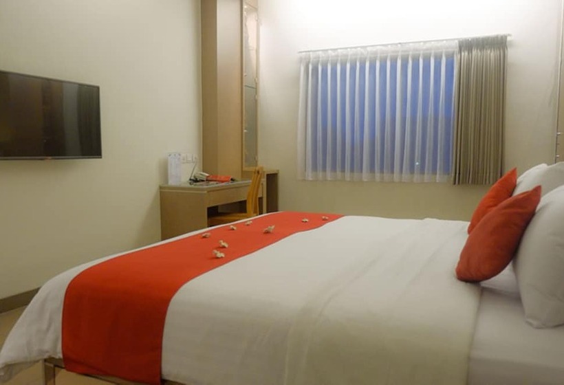 스위트, Mutiara Hotel And Convention