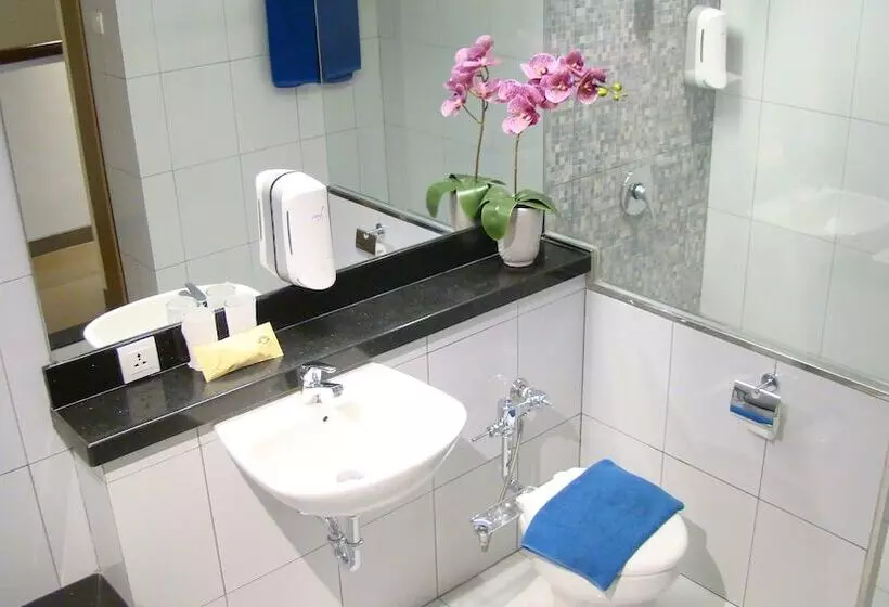 Executive-huone, Mutiara Hotel And Convention