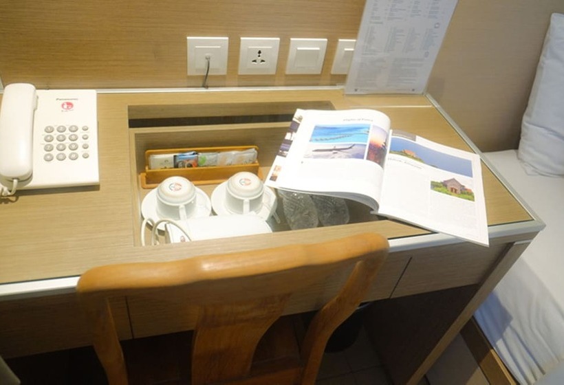 이그제큐티브 트리플, Mutiara Hotel And Convention