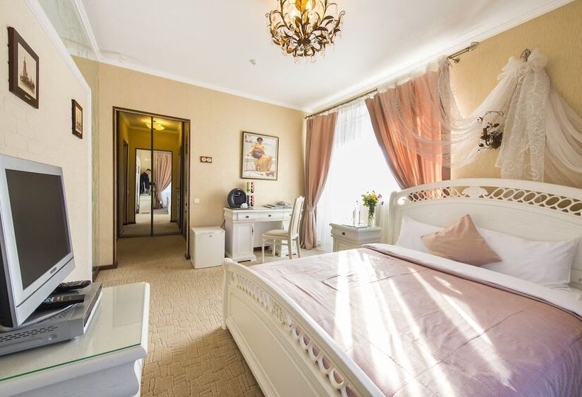 اتاق سوپریور, Oselya