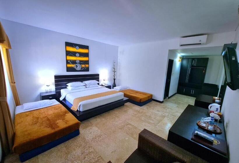 수피리어 패밀리 룸, Satriya Cottages