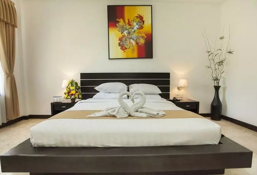 اتاق سوپریور در طبقه همکف, Satriya Cottages