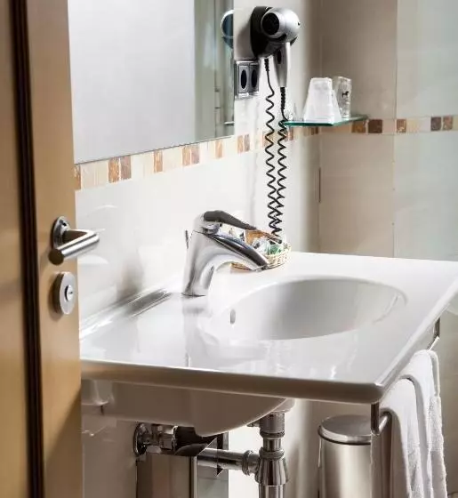 اتاق استاندارد با بالکن, Soria Plaza Mayor