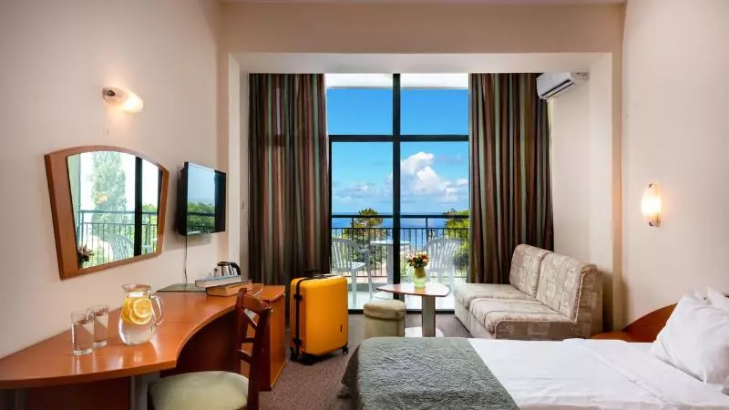اتاق استاندارد با چشم‌انداز دریا, Palm Beach Hotel   All Inclusive With Free Beach Package & Private Beach