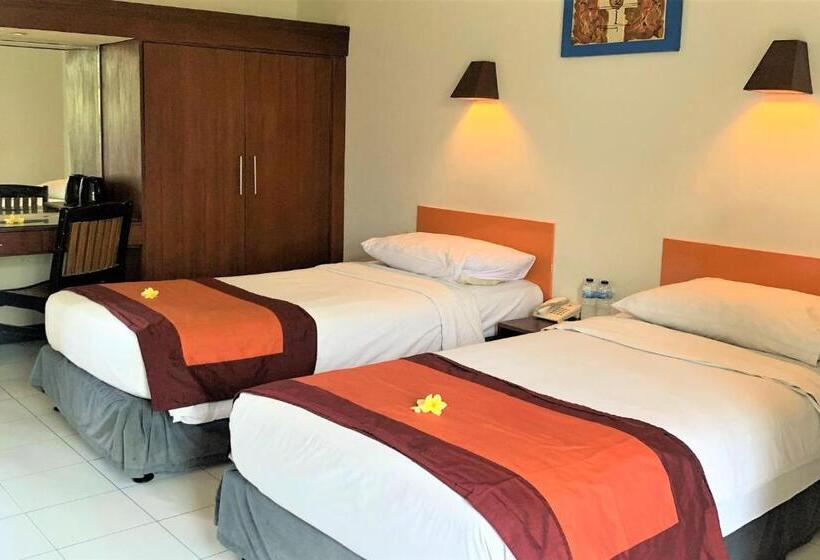 Номер Deluxe, The Yani Hotel Bali