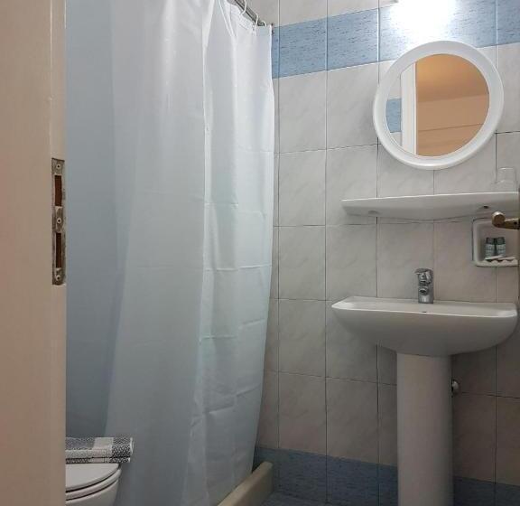 エコノミールーム, Pension George