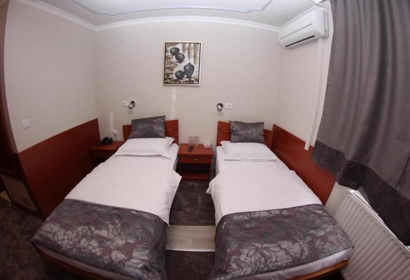 اتاق استاندارد, Bosna 1