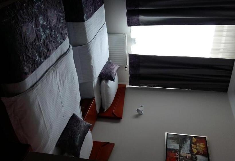 اتاق استاندارد, Bosna 1