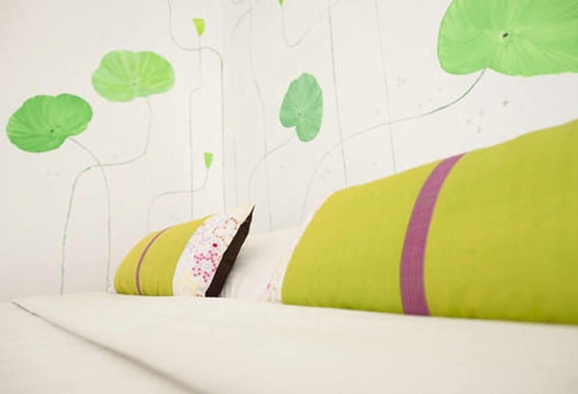 Номер Deluxe с Балконом, Cara