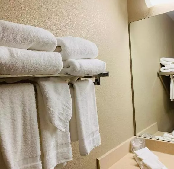 سوییت, Country Inn & Suites By Radisson, Ithaca, Ny