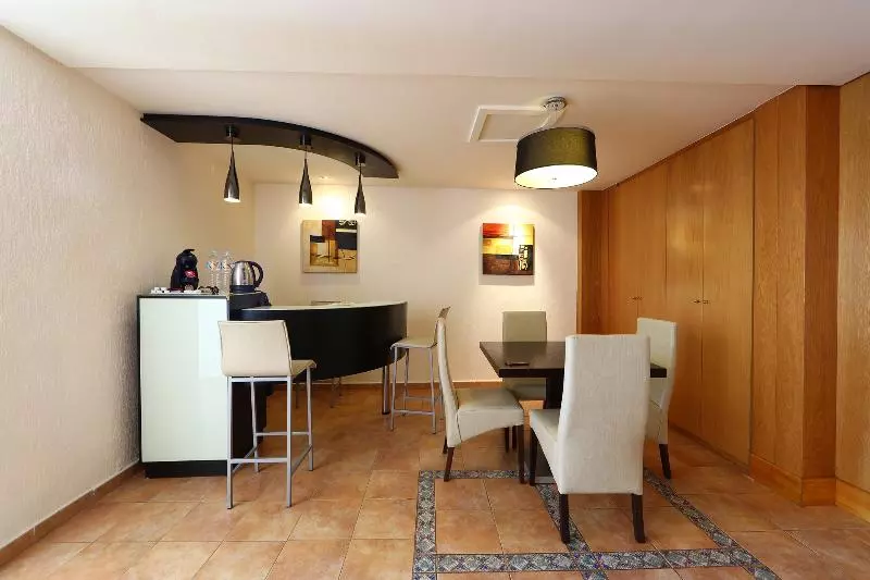 اتاق کلاسیک, Domus Mariae Benessere