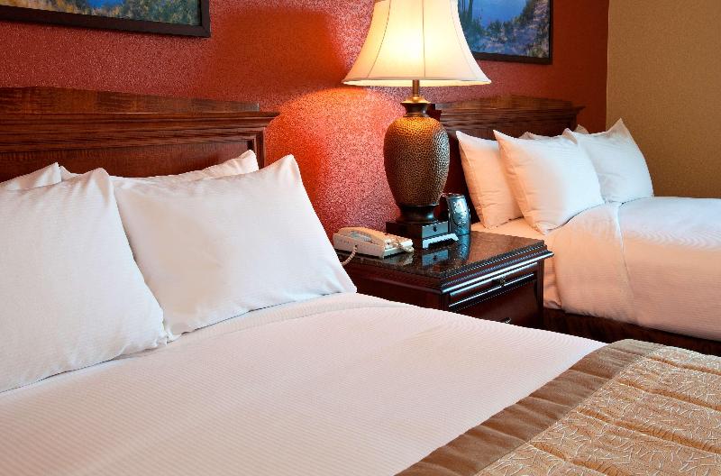 جناح, Embassy Suites By Hilton Sacramento Riverfront Promenade