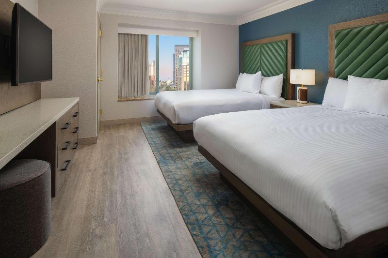 프리미엄 스위트, Embassy Suites By Hilton Sacramento Riverfront Promenade