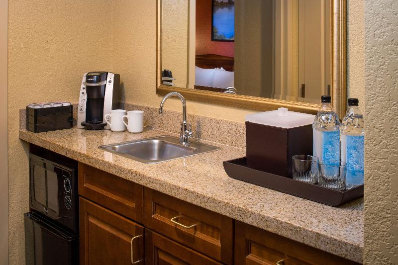 جناح بريميوم, Embassy Suites By Hilton Sacramento Riverfront Promenade