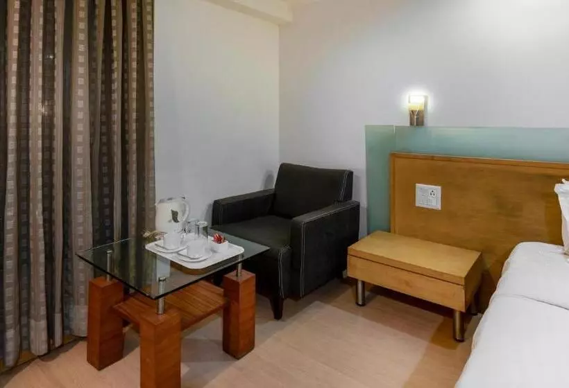 デラックスルーム, Fabhotel Cambay Sapphire
