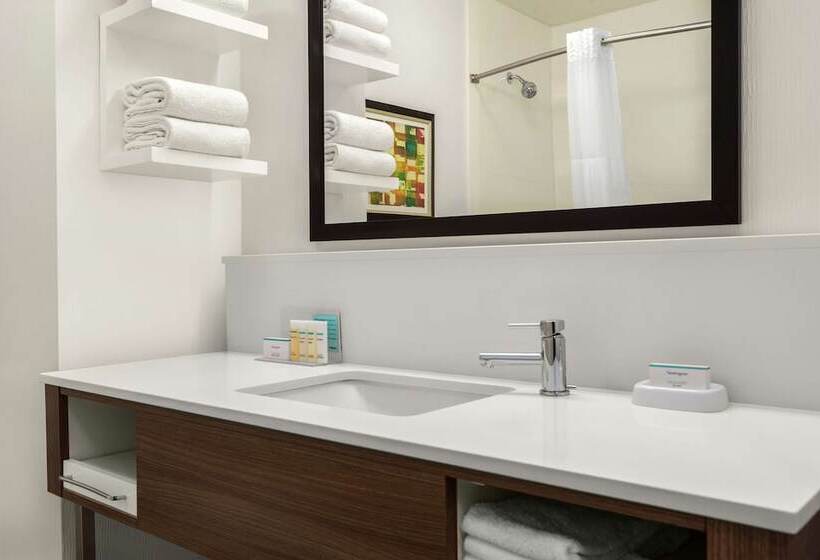 إستوديو قياسى, Hampton Inn Athens