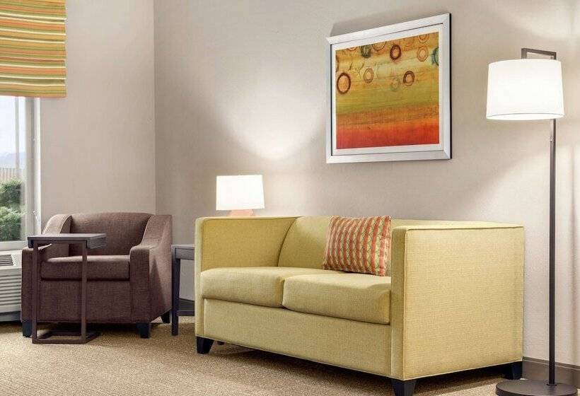 스탠다드 스튜디오, Hampton Inn Athens