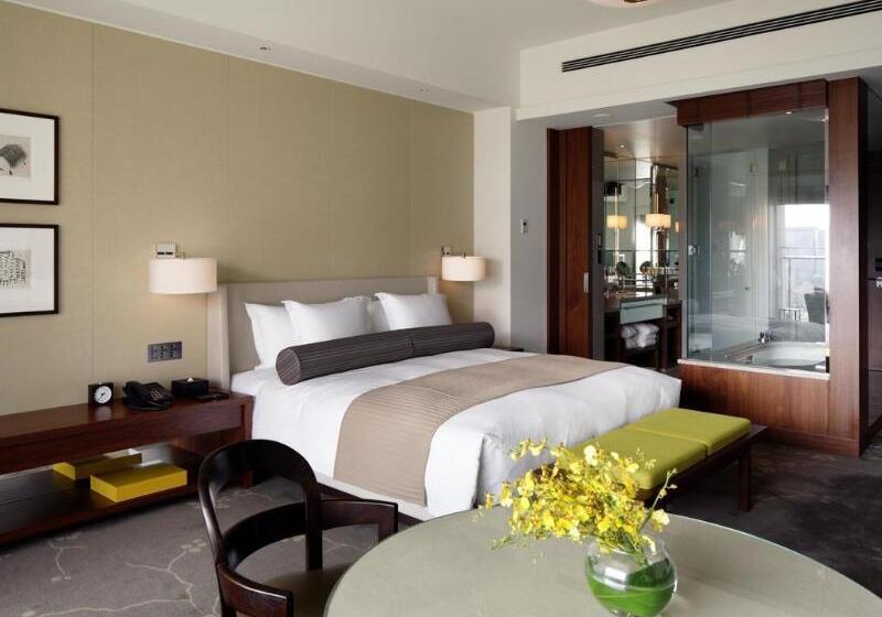 חדר סטנדרט עם מיטת קינג, Hampton Inn & Suites Louisville East