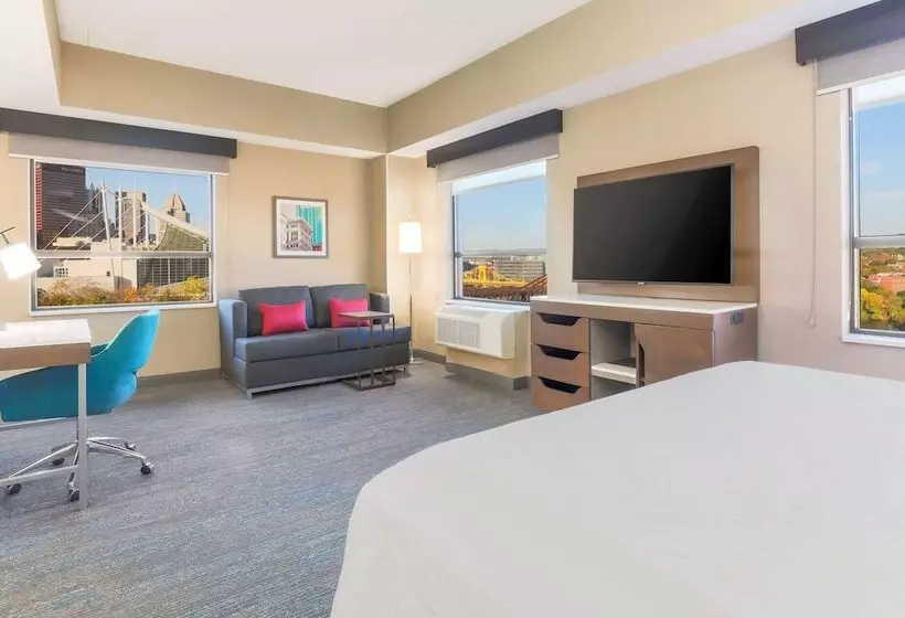 ダブルベッドのスタンダードスタジオ, Hampton Inn & Suites Pittsburgh Downtown