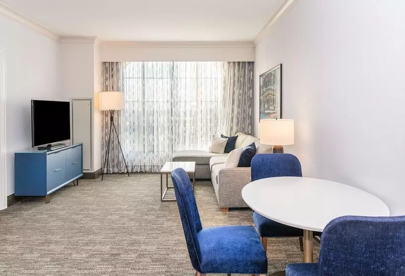 Executive-huone, Hilton Columbus/polaris
