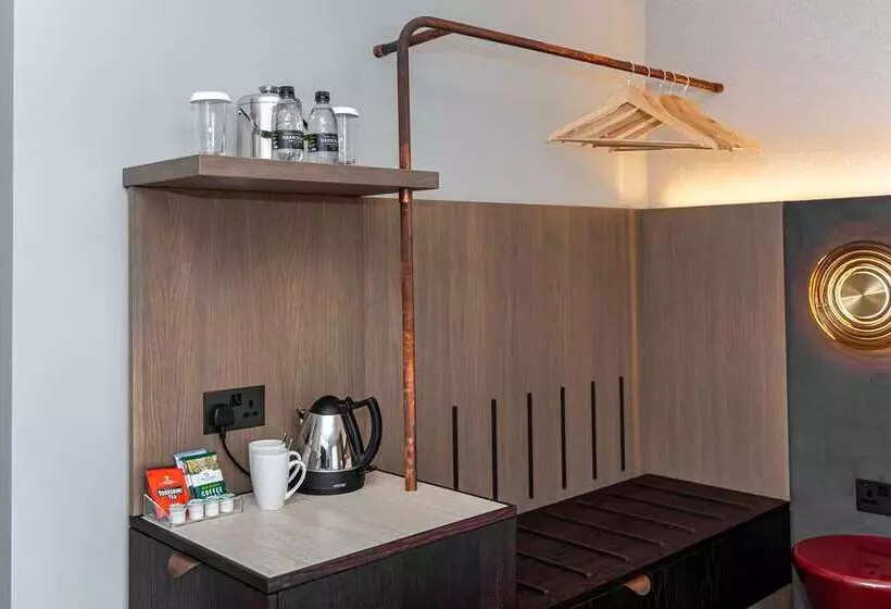 Standard-huone King-vuode, Hilton Columbus/polaris