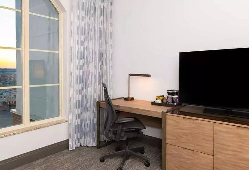 Standard-huone, Hilton Columbus/polaris