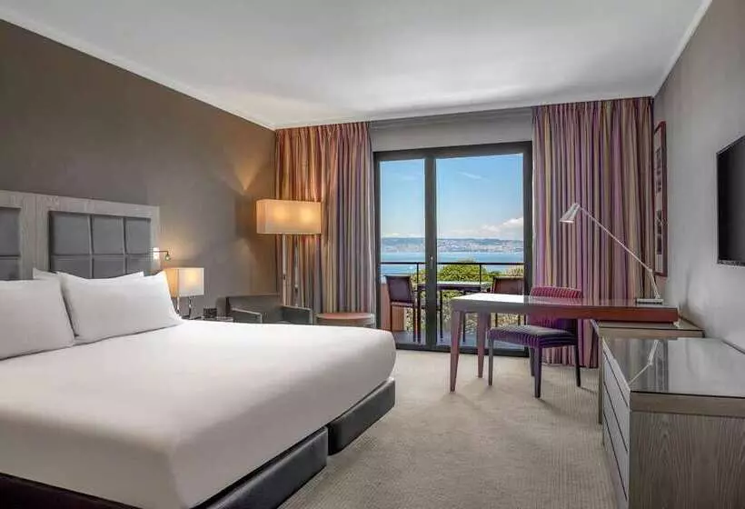 Executive-huone King-vuode, Hilton Columbus/polaris