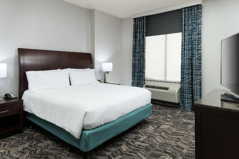 스위트 킹사이즈 침대, Hilton Garden Inn Dfw North Grapevine