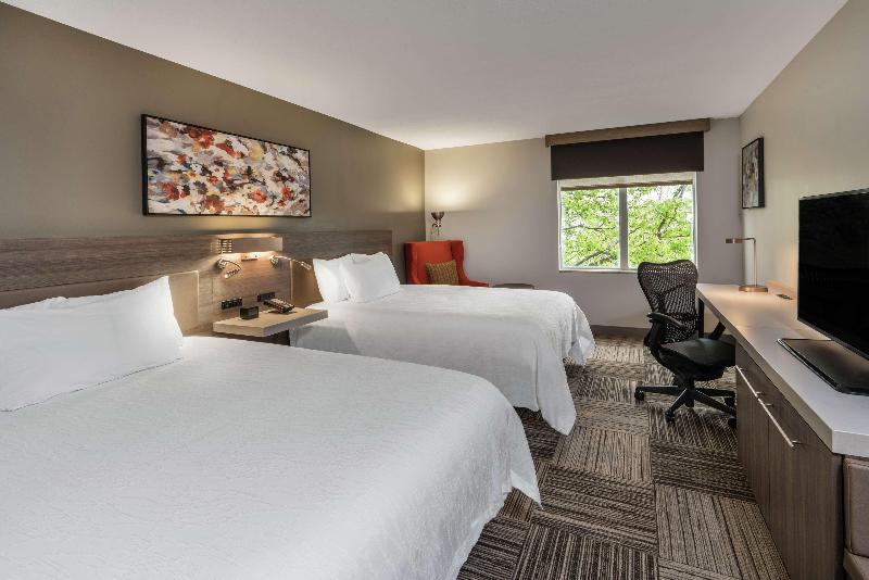 Номер Премиум, Hilton Garden Inn Syracuse