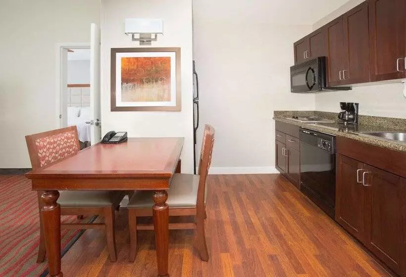 ２ベッドスイートルーム, Homewood Suites Phoenix Avondale
