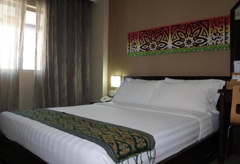 غرفة سوبيريور مطلة على المدينة, Kinabalu Daya