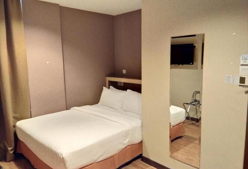 Номер Deluxe Вид на Город, Kinabalu Daya