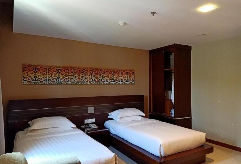 غرفة عائلية, Kinabalu Daya