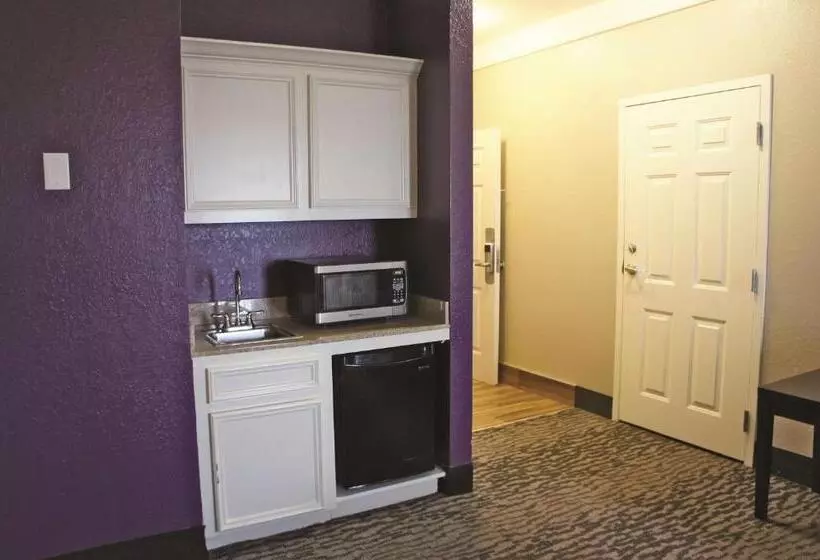 身障者適用スイートルーム, La Quinta By Wyndham Pearland