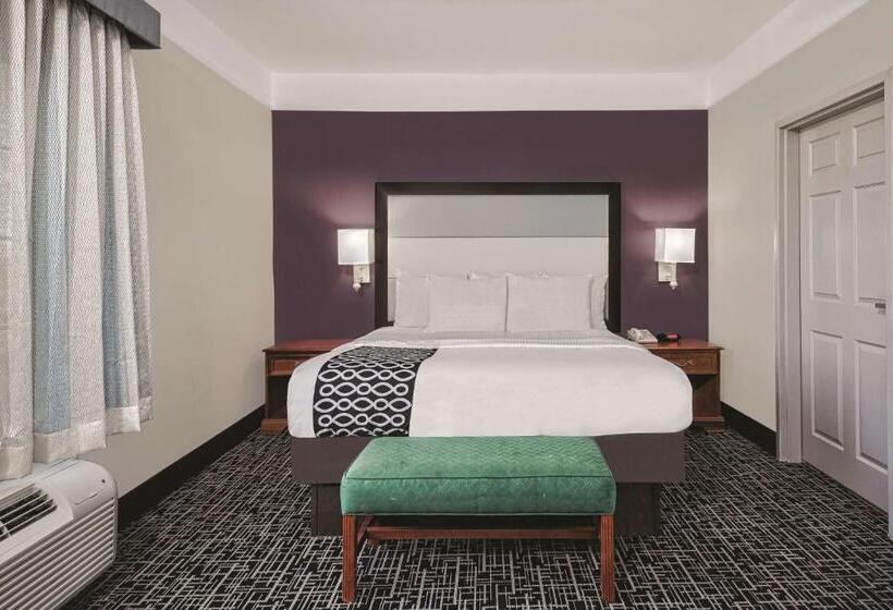 סוויטה מותאמת לאדם עם מוגבלויות, La Quinta By Wyndham Rosenberg