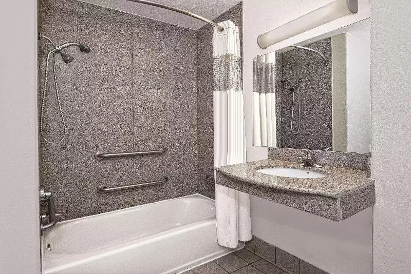 キングサイズベッドのスタンダードルーム, La Quinta By Wyndham Stephenville