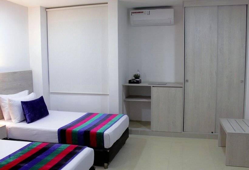 Номер Стандарт Трехместный, Suite Comfort