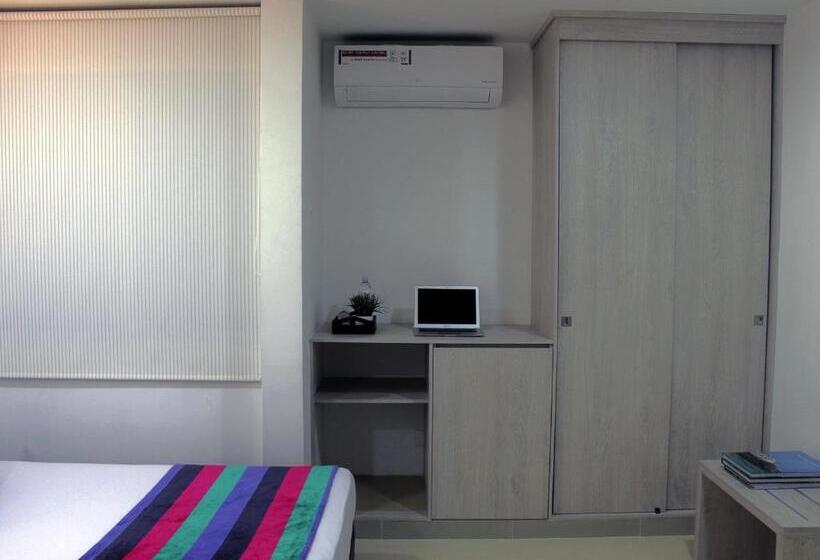 Номер Стандарт Трехместный, Suite Comfort