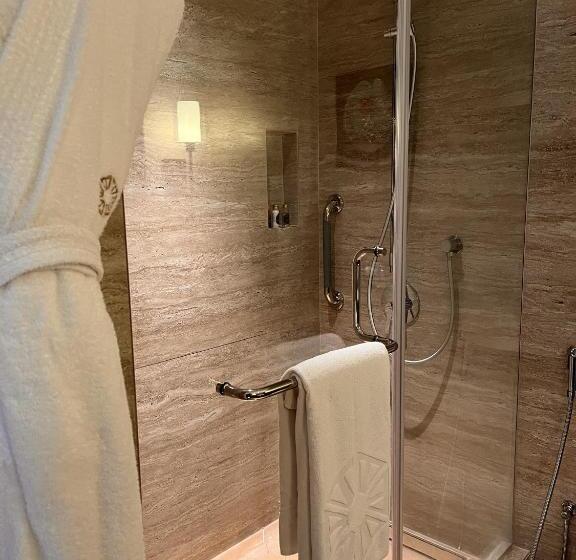 デラックススイート, Taj City Centre New Town