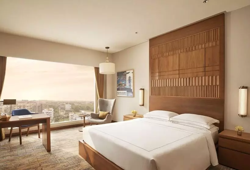 デラックスルーム, Taj City Centre New Town