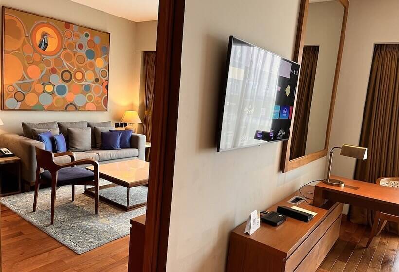 デラックススイート, Taj City Centre New Town