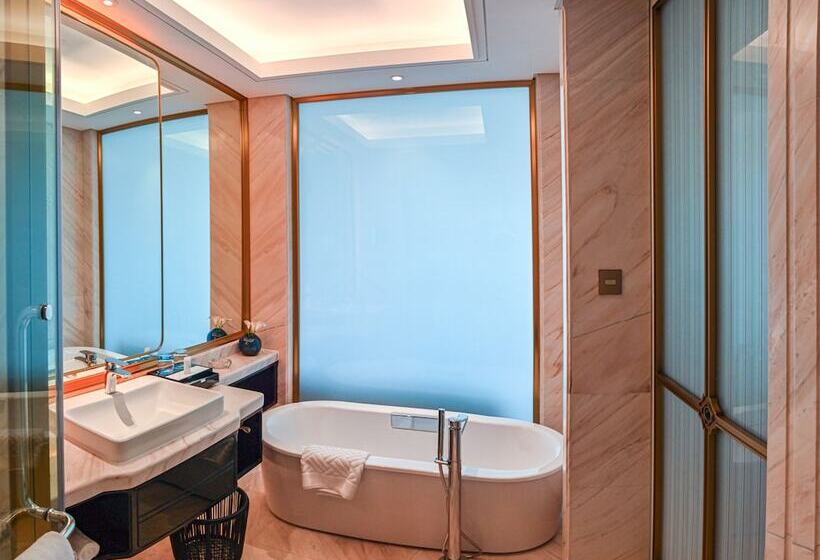 غرفة ديلوكس مطلة على المدينة, Wyndham Qingdao