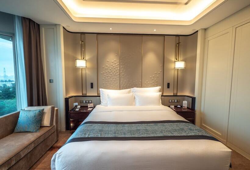 غرفة ديلوكس مطلة على المدينة, Wyndham Qingdao
