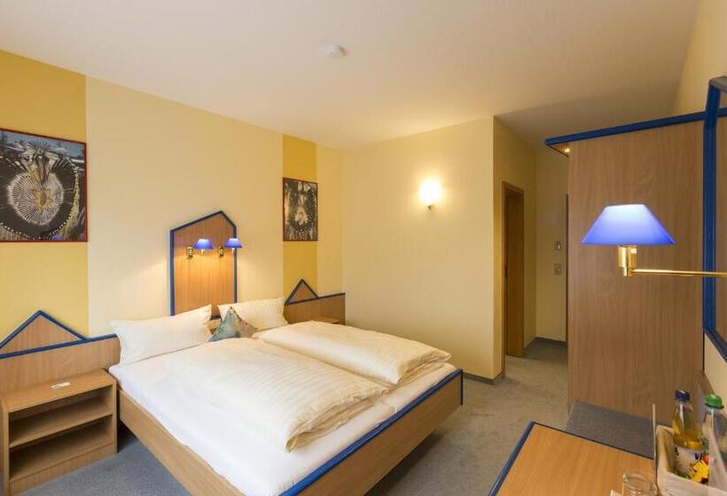 标准间, Globotel Business