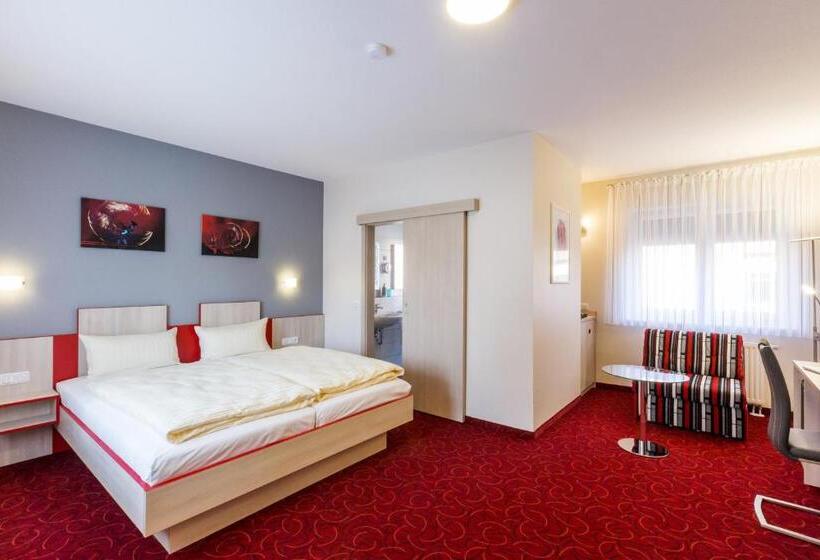 高级大房间, Globotel Business