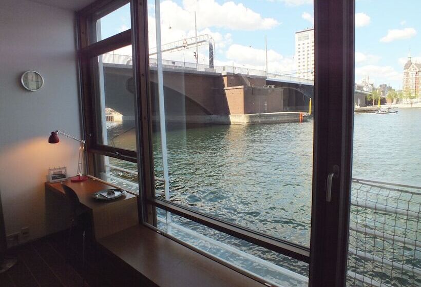 标准间, Cph Living